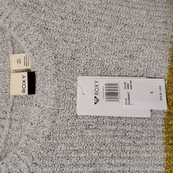 NWT Roxy Women's Winter River Sweater - Picture 4 of 9